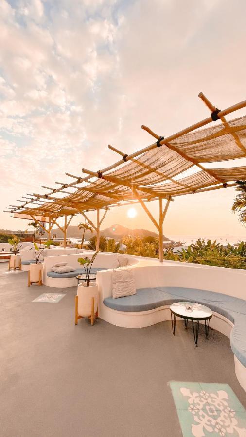 Seaesta Komodo Hostel & Hotel Labuan Bajo Ngoại thất bức ảnh