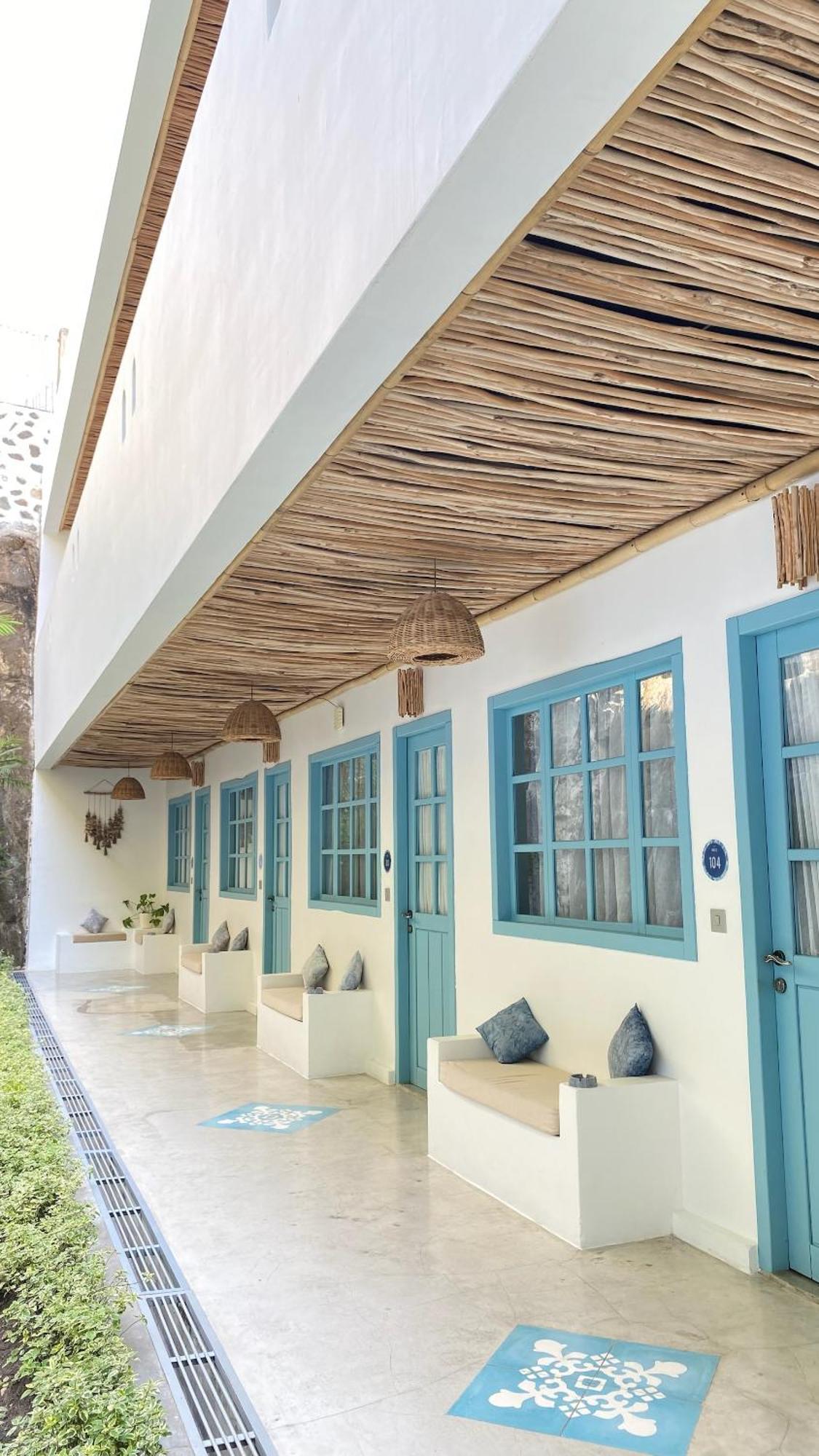 Seaesta Komodo Hostel & Hotel Labuan Bajo Ngoại thất bức ảnh